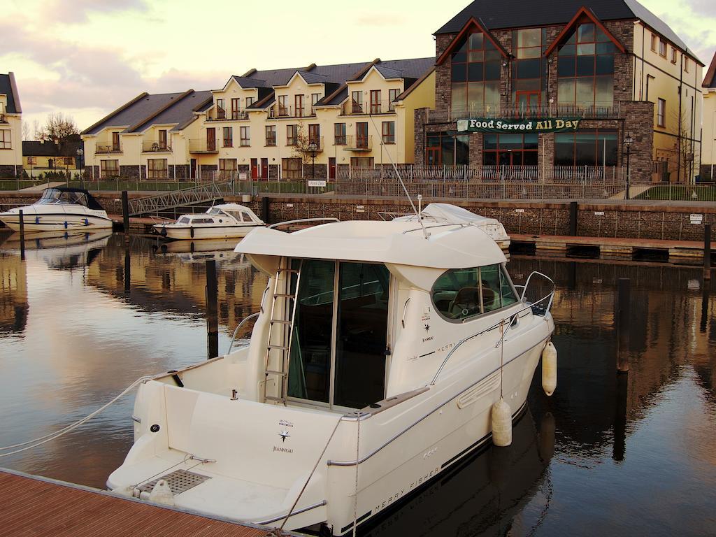 Hotel Leitrim Marina